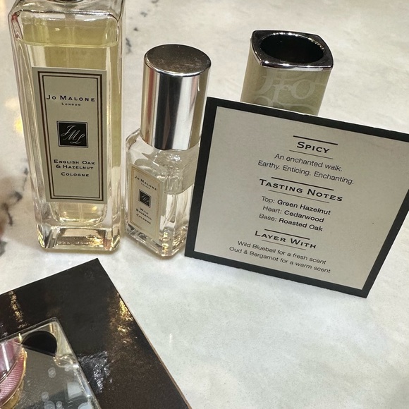 Jo Malone English Oak and Hazelnut - Picture 2 of 2